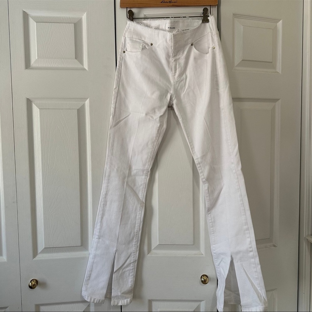 NWT FRAME White Low-Waisted Jeans w/ Slits Sz 25
